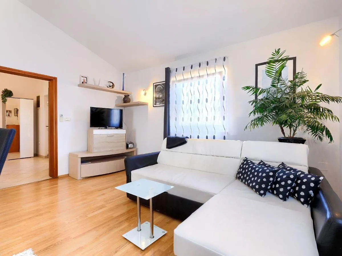 וודניאן Holiday Home Marija By Interhome 0*,